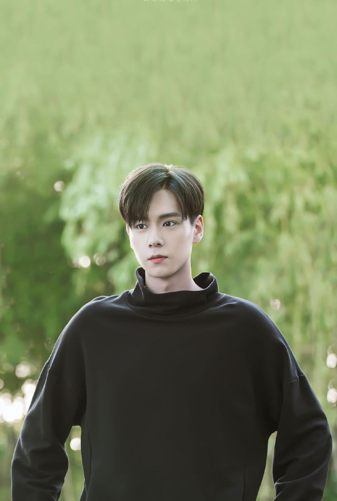 云南虫谷|赵露思，佟丽娅，赵丽颖王一博，沈月，易烊千玺，李易峰，胡一天