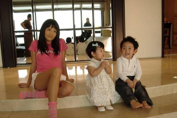 崔真实|崔真实19岁女儿美貌惊人：幼年失母、患上重病，一度胖到192斤