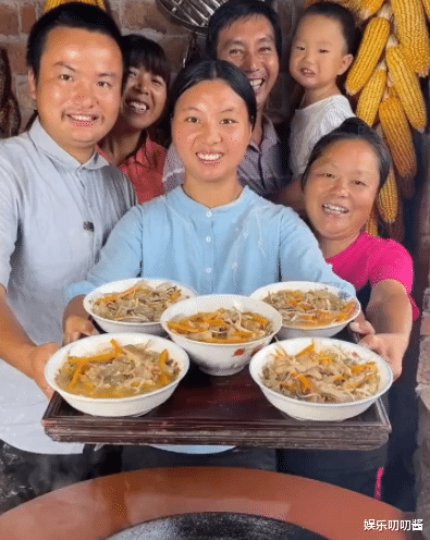 短视频|牛爱芳被资本放弃？“戏精”团队再造账号，女二号细玲单飞出道