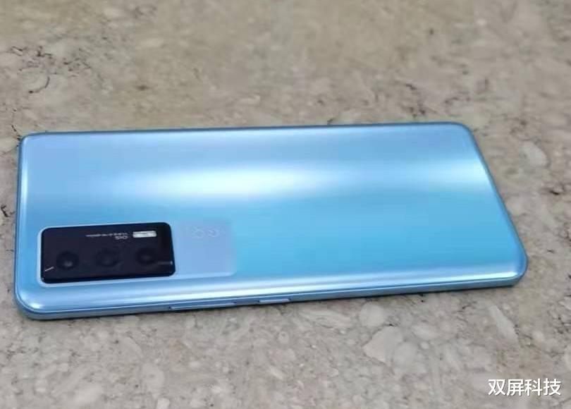 vivo|30分钟充满电量，骁龙870性能加持，8GB+256GB旗舰机跌至2099元