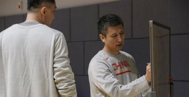 中国男篮|中国男篮好消息！一对手退出亚预赛，杜锋专心准备对阵日本