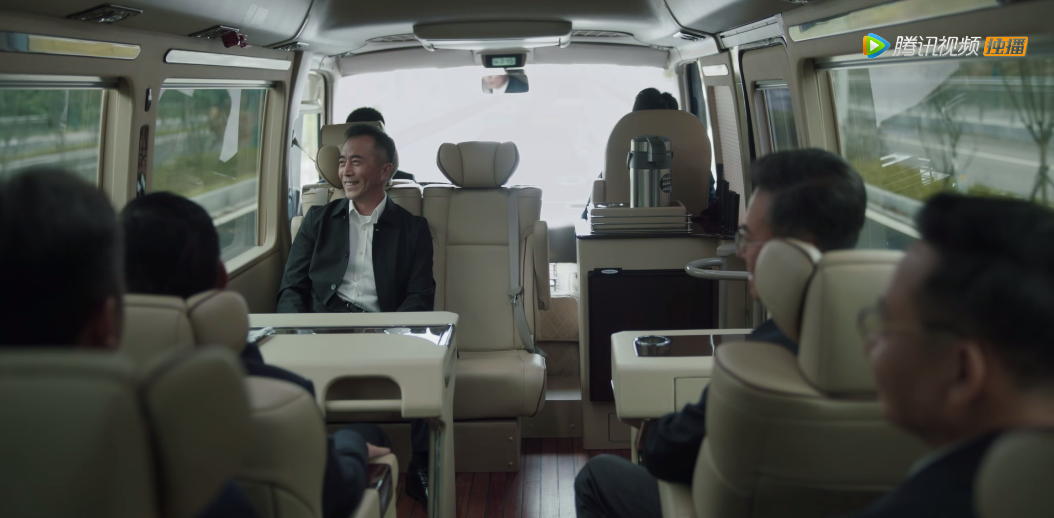 高明远|扫黑风暴：演员自曝，称自己是剧中最大的伞，5处细节证明就是他