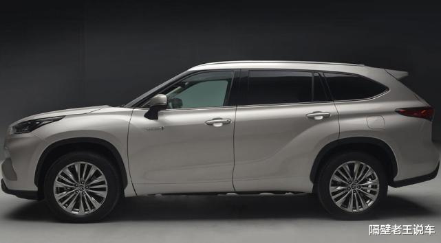 丰田汉兰达|七座SUV“霸主回归”！新款预售28万起叫板BBA，将于6月25日上市