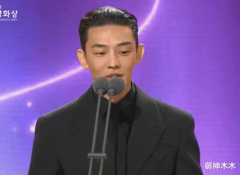 生图|外网曝光韩国青龙奖明星生图，油光满面脸僵嘴歪，宋仲基一脸憔悴