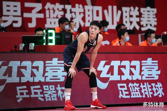 易建聯|廣東好消息！易建聯親自表態復出，杜鋒怒贊趙睿，胡明軒深夜發聲