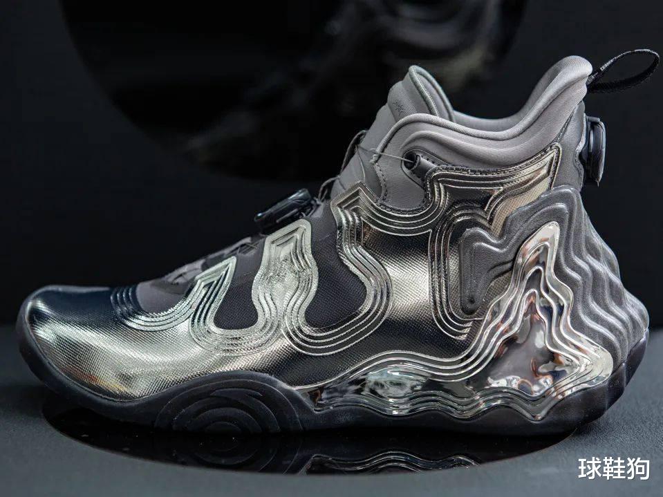 鞋子|国产巨头的较量！安踏休闲鞋撞脸PG4，李宁全城9新配色帅炸