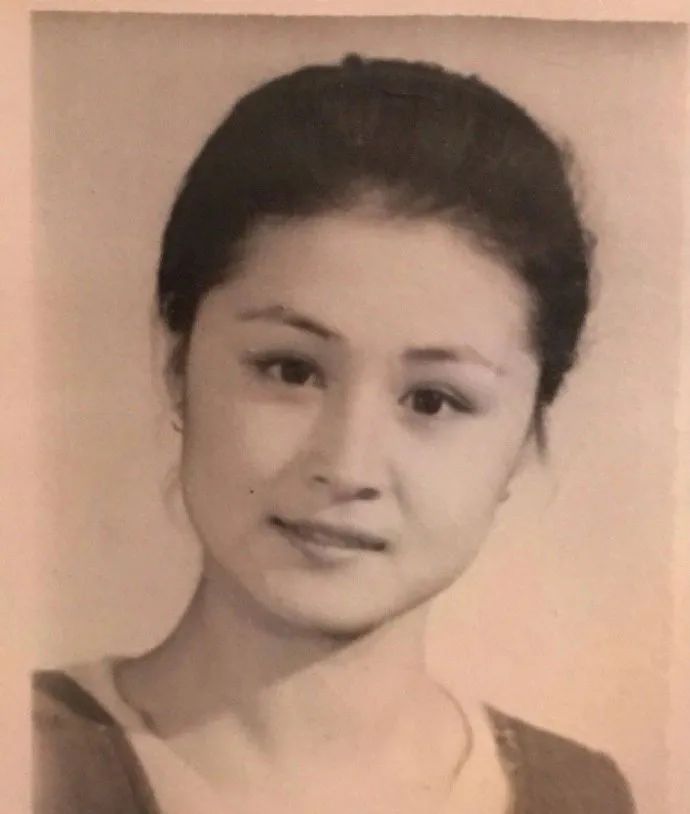 赵本山|赵本山尝尽的人间苦:9位身边人相继离世,有儿子有搭档有爱徒