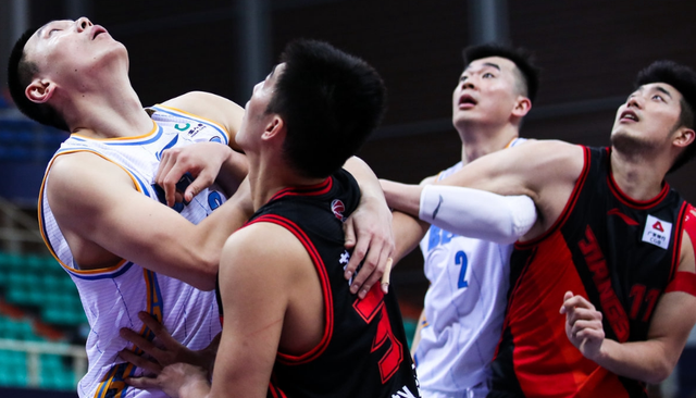 李知行讲育|CCTV5直播!北京首钢全力出击,雅尼斯拒绝爆冷,外援复出迎首秀