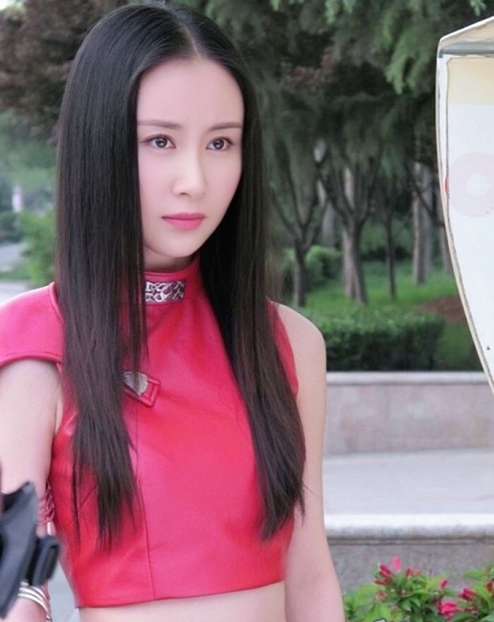 舒畅|“老戏骨”舒畅：5岁成名，却用11年的报恩毁了事业