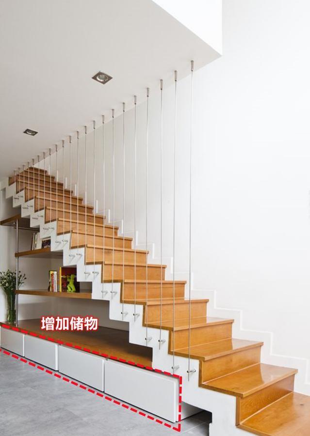 榻榻米|这做法机智，悬空楼梯下贴着装排榻榻米，睡觉、沙发、储物都全了