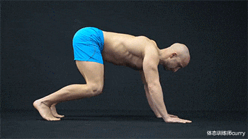 体态训练师curry|健身房自重练胸，究竟谁是练胸之王？