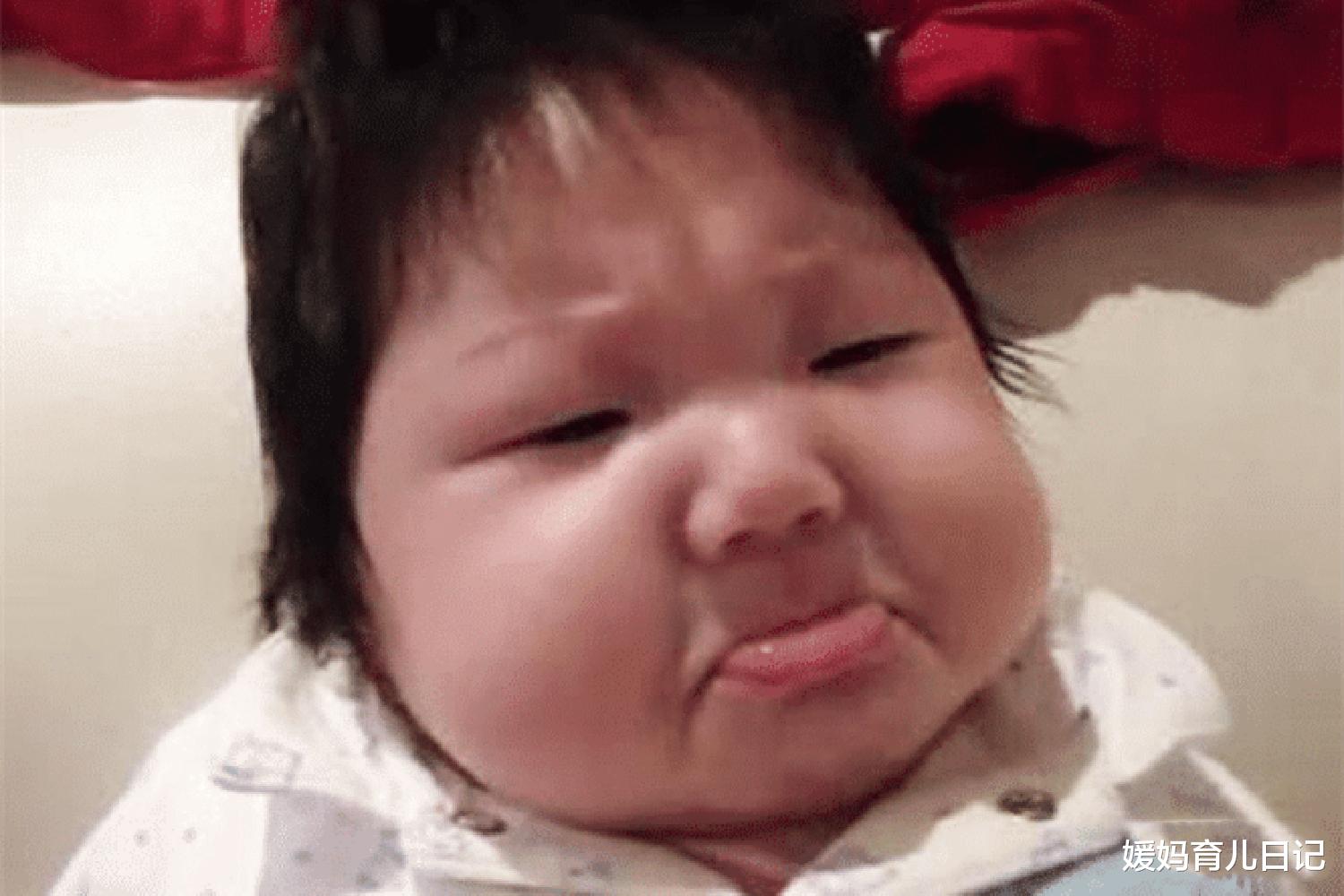 媛妈育儿日记|宝宝也会“看人下菜碟”，只在妈妈面前哭，宝爸直言是戏精