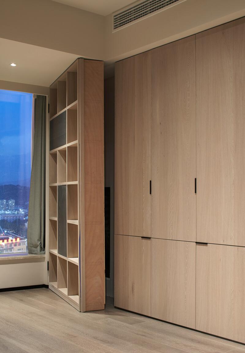 有过生活经历,才知道家里柜子越多越好,看她家,收纳多到爆