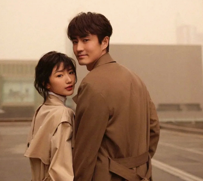 毛晓彤|《微微一笑》开播5年后，男主再演学神，女二新戏关注度高