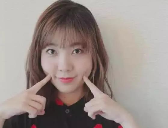 杨紫|《家有儿女》播出15年，杨紫、毛晓彤变化大，但朵朵却最惊艳