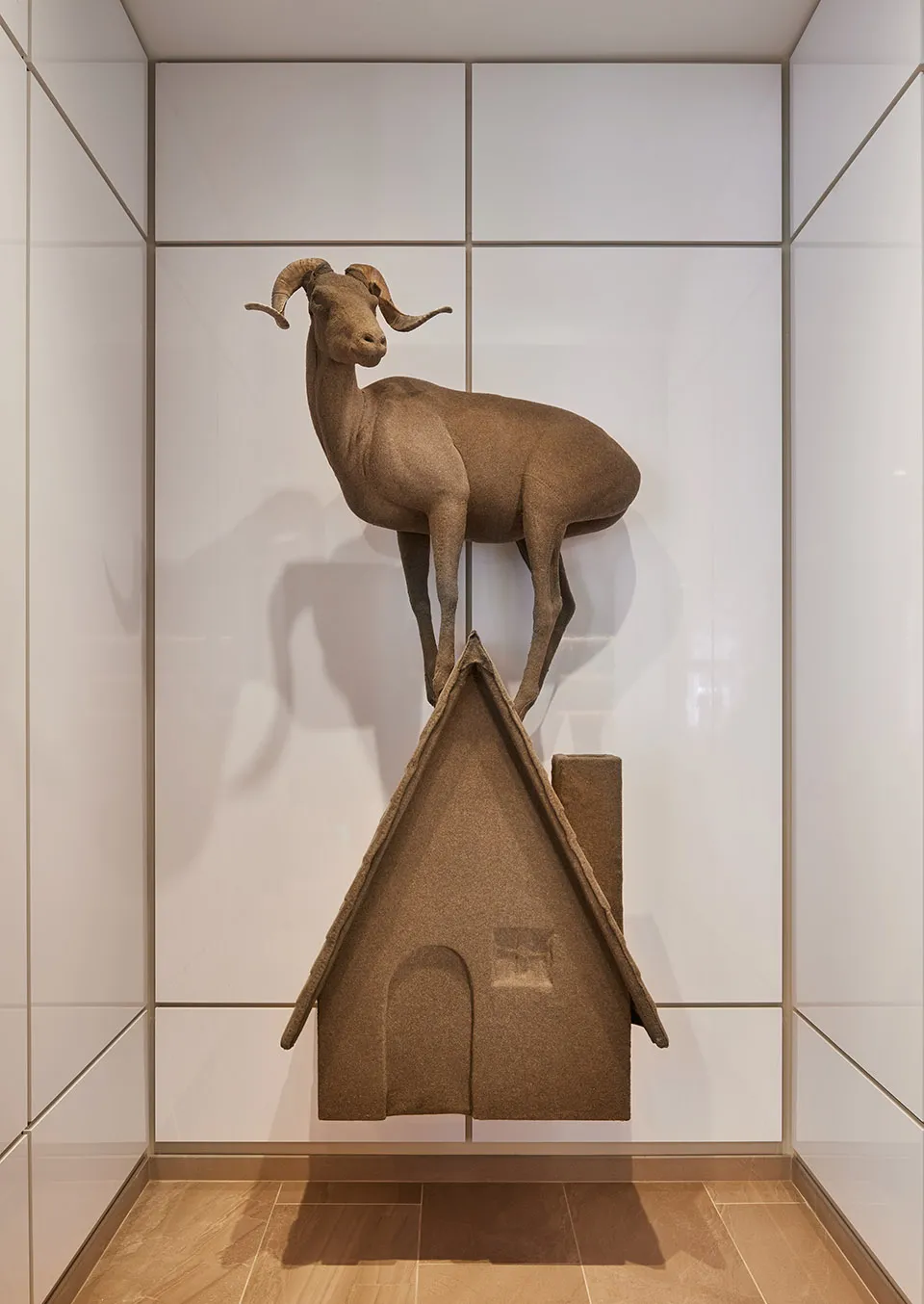 亿伽设计│温泉设计│洗浴设计│酒店设计│波特兰AC酒店:设计呈现出一种充满“阳刚之气”的美