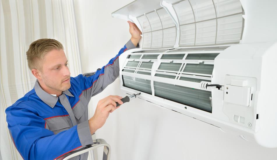 |家里一开空调就跳闸，不要盲目处理，有2种情况要区别对待