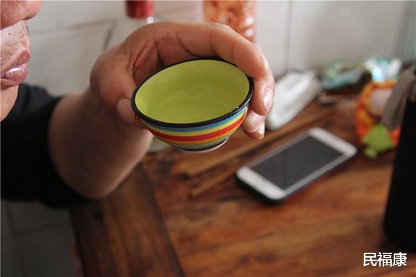 基因|冬天饮酒是暖身还是伤身？哪类人最好滴酒不沾，小心误入饮酒禁区