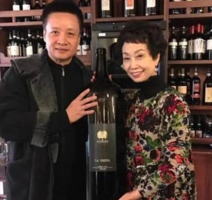 周洁琼|阎维文：陪妻子抗癌32年，女婿背景太强大，难怪愿意把女儿嫁给他