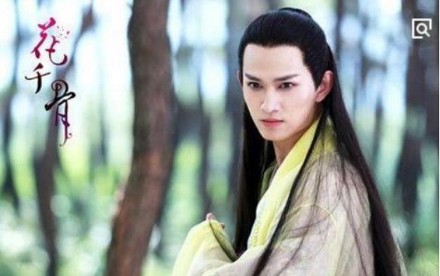 明星|“红得快，凉得快”的4位男明星，曾经众星捧月，现在已“凉凉”