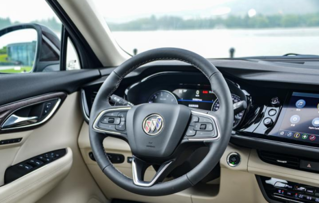 有度观察 昂科威PLUS不止于大，48V+9AT，看到内饰那一刻汉兰达瞬间不香了