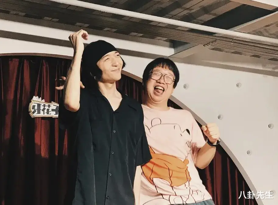 喜剧大赛|《喜剧大赛》金靖和武六七还要被强捧到何时？一个尬演，一个无趣