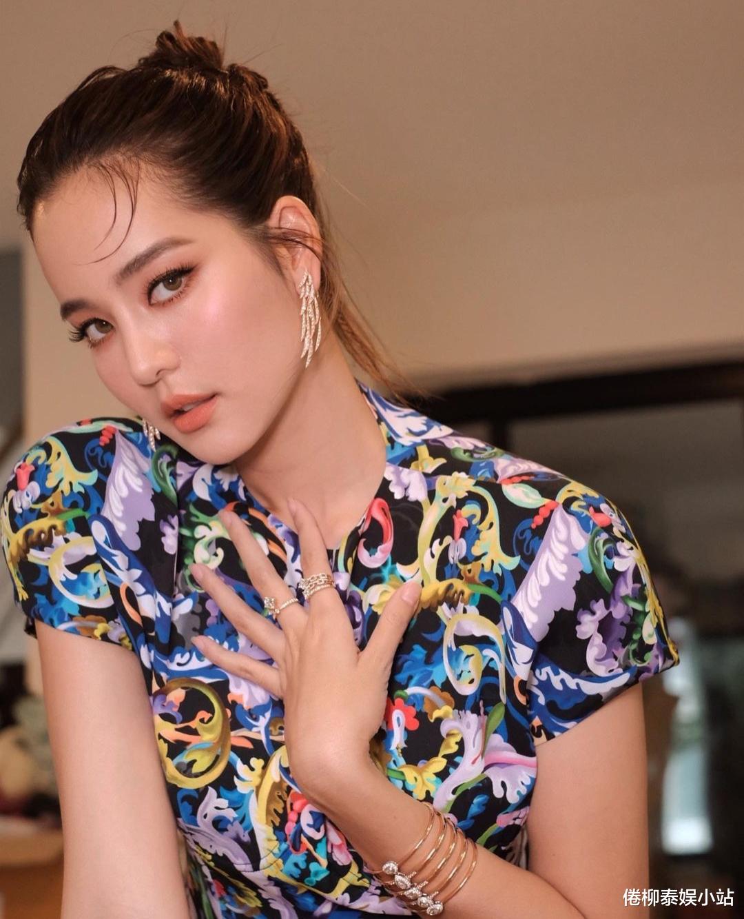 小S|泰星Bow在泪水中公开与Mik分手细节：他总是说他累了，分手更好些