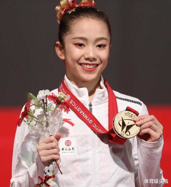 佟丽娅|中国体操再出一17岁冠军美女！五官精致颜值超高，神似女星佟丽娅
