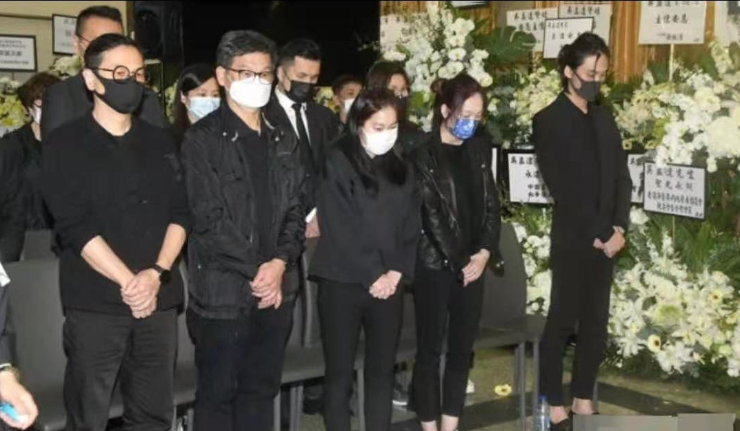 余香凝|吴孟达告别仪式！17岁儿子力压姐姐挑大梁，第二任妻女却遗憾缺席