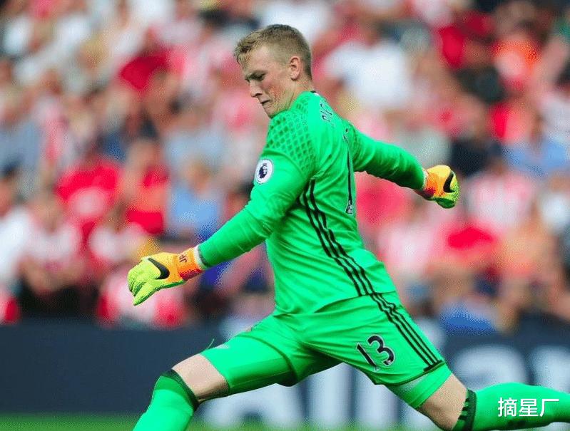 切爾西|拜仁慕尼黑的新秀門將，高額的轉(zhuǎn)會(huì)費(fèi)，讓他的身價(jià)提高