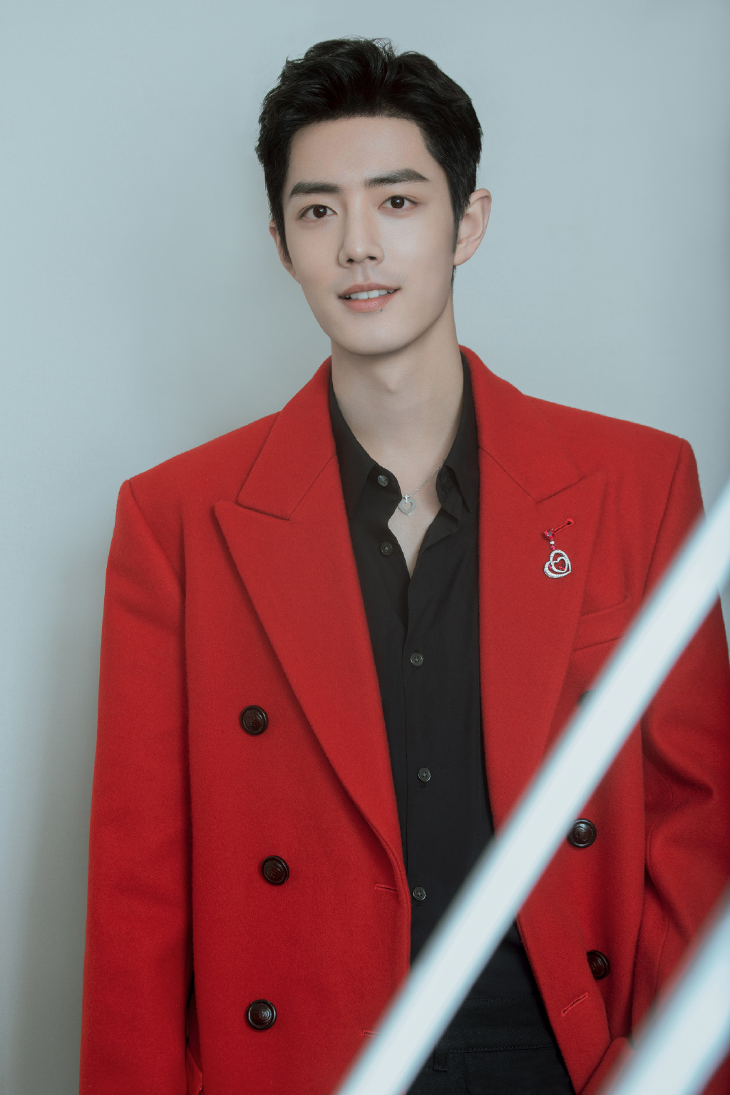 罗云熙|男明星追求“畸形瘦”，王俊凯暴瘦老十岁，罗云熙只剩“筷子腿”