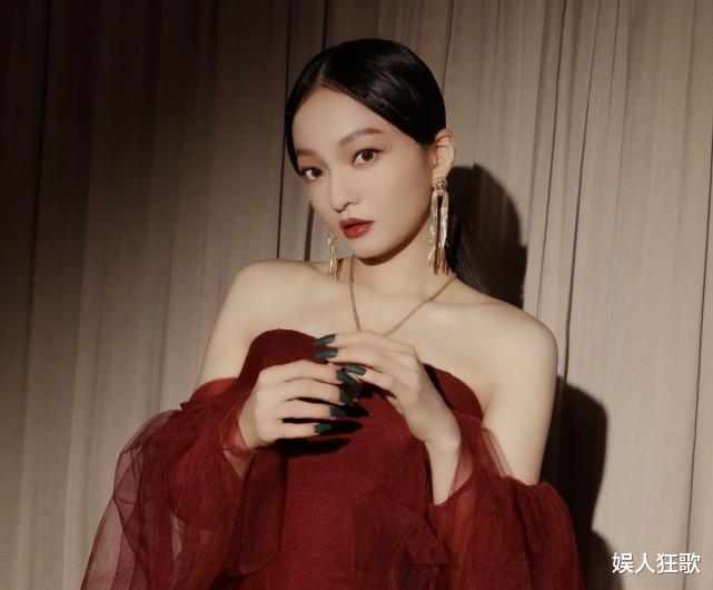 華語女歌手榜發佈，配得上“歌手”的卻隻有2人，未來歌壇沒救瞭-圖6