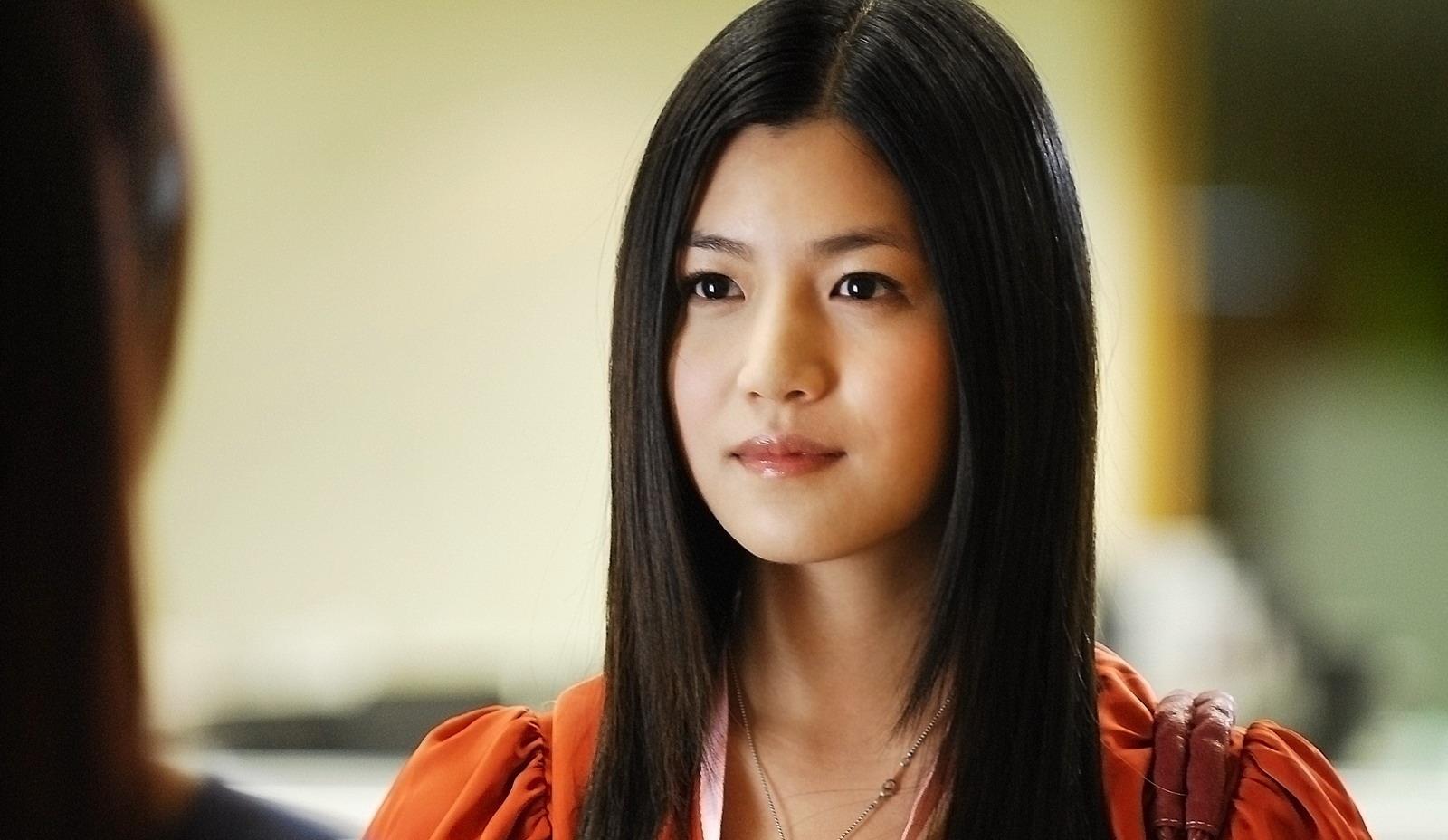 木木尔小倩|她都快40岁了,怎么看起来还像18岁?难怪当初能出演“校花”