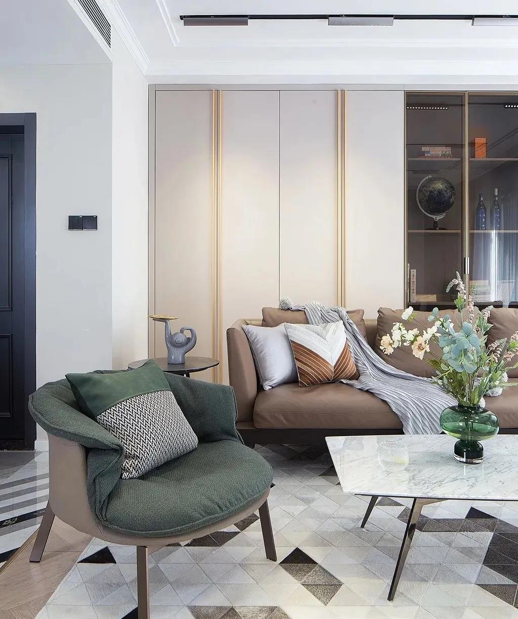 预算有限，又想要装得尽量高级而不俗气，可以参考下他家的装修