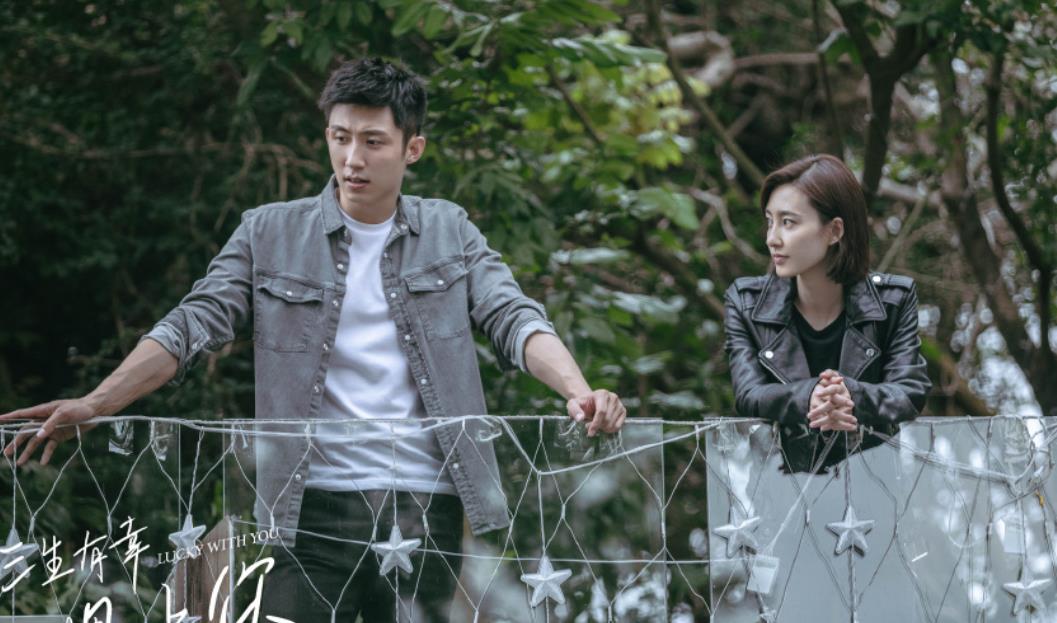 东方卫视|东方卫视“压轴”剧开播，收视惨淡仅有0.4，惨遭湖南卫视吊打！