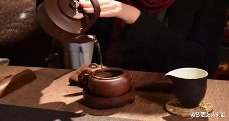钱币|玩紫砂壶，最忌讳的两件事，你是不是都占了？