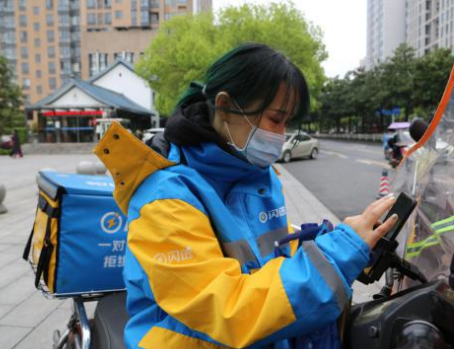 游击将 “懒人经济”下，又一行备受“青睐”？工资近万元，不少人入行