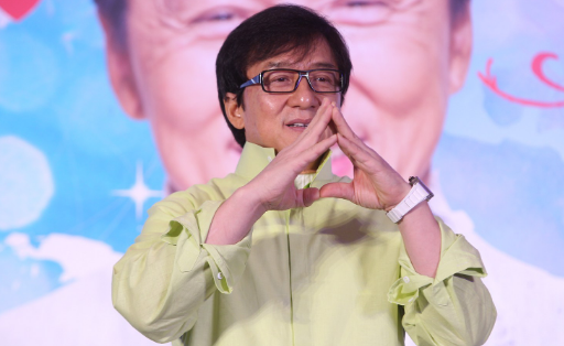 王菲|39年情感一夜化为灰烬，67岁的成龙，是怎么变成现在这样的？