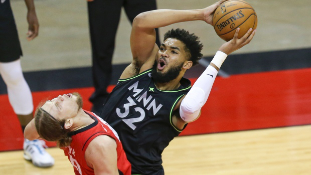 火箭队|火箭消息:伍德24+18不敌狼队,老板谈哈登,布朗遇袭现场曝光