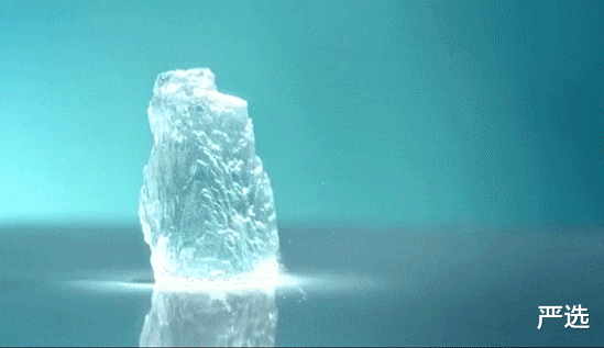 董璇|有一种脱颖而出叫“牙齿比脸上镜”，隔着滤镜都黄，一笑有点上头