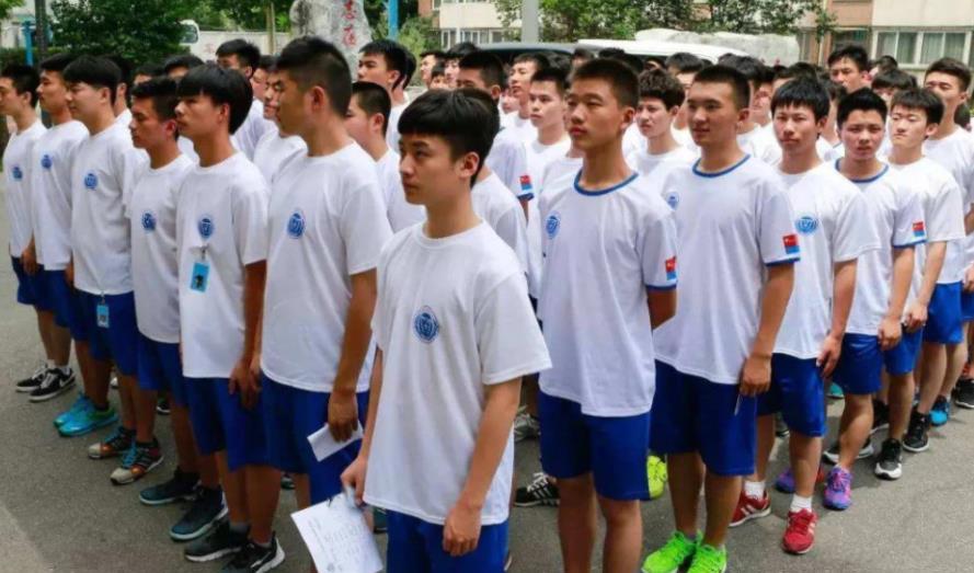 高秀花说育儿|浙江3所优秀的高中,被清华列为“生源基地”,受到当地学生追捧