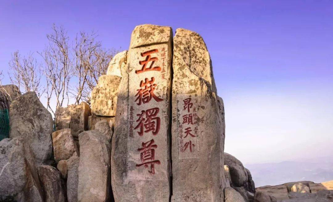 小王话红木|一首诗，一座城