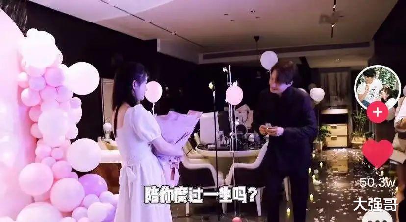 张檬|官宣！恩爱情侣宣布喜讯！恭喜呀