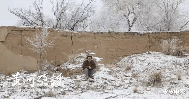 皮皮电影 因唱了3首歌,播放破亿,登上热搜,这个农村小伙什么来头?