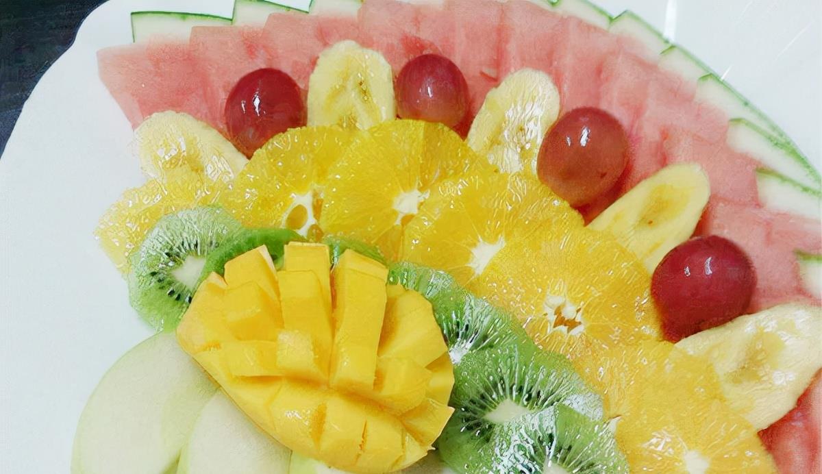 肠胃|肠胃不好,吃哪些水果养胃,哪些水果又伤胃?一文给您讲清楚