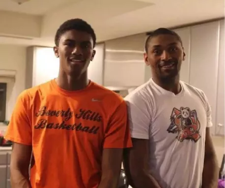 湖人队|好家伙！42岁老汉也想回NBA！詹姆斯亲自招募他