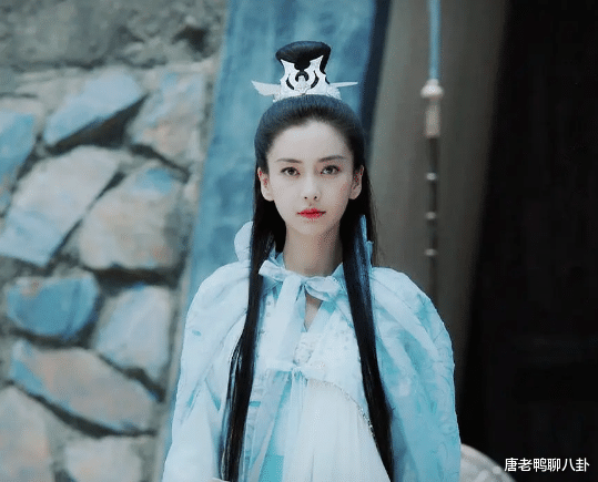 周冬雨|《千古玦尘》豆瓣4.9分,周冬雨想和杨颖争高下?