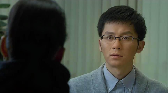 李晨|李晨的清醒，能让多少“无戏可拍”的中年演员“大梦初醒”？