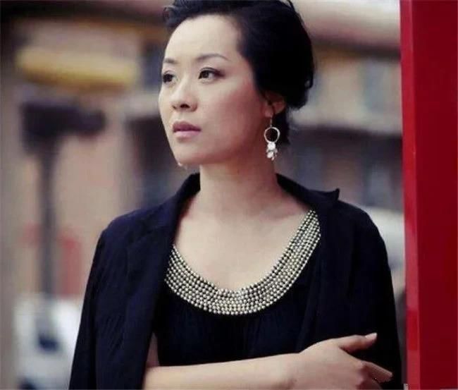 巩俐|她多次担当巩俐的替身！为人低调，却在《父母爱情》中高调不已