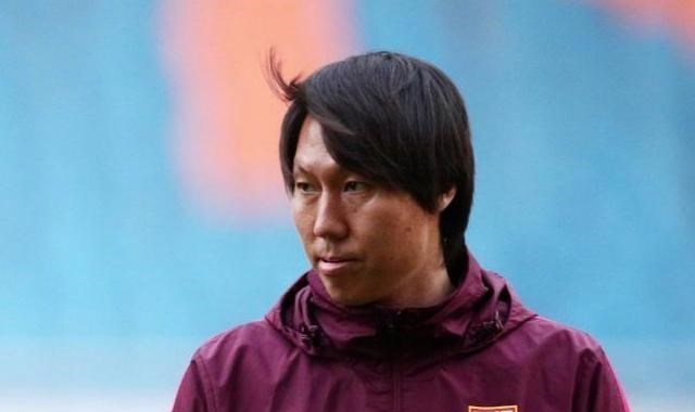 哈尼哈 战阿曼，归化能否全首发，国足能否获胜还